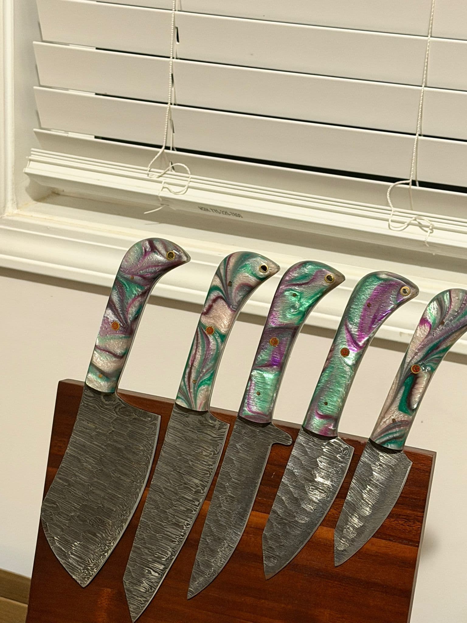 Aurora Damascus Slicer – Indigo Wave Resin Handle